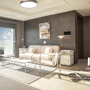 Y Collection By Uh Flat Osiria Ciudad Metropolitana de Busan